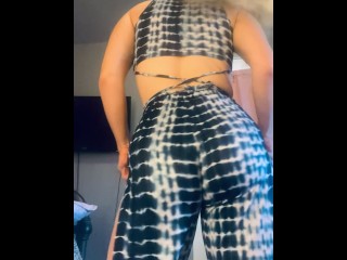 Super sexy pants for my twerking pawg ass. I need someone to fuck me in these pants