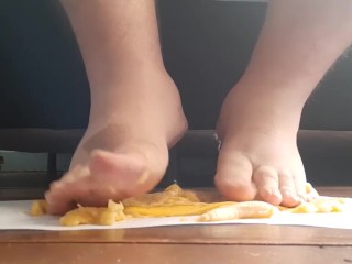 Crushing Banana