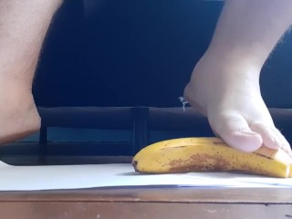 Crushing Banana