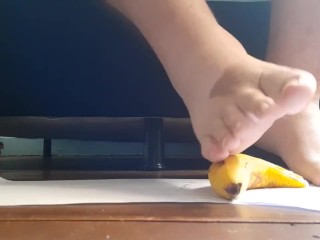 Crushing Banana