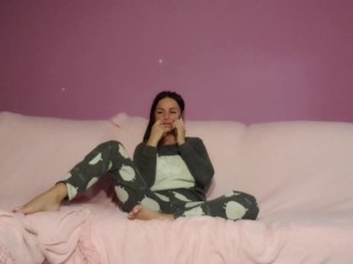 Продала своих рабов и потратила деньги на новые туфли