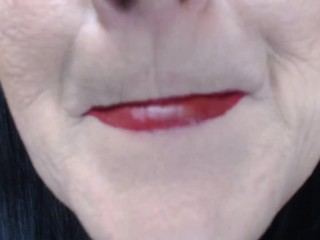 Big Red shiny Over drawn lipstick application