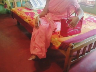 මල්කාන්තිගේ මිනිහා මල්කාන්ති ගෙදර නැති වෙලාවේ ගෙදරට ආපු මිඩ් වයිෆ් මිස්ට හුකනවා  midwife mis fucking