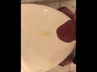 Cummings on toilet seat