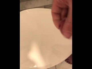 Cummings on toilet seat