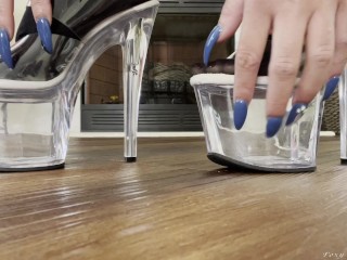 Sexy ASMR Stipper High Heels Tapping 💅🏼