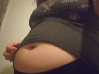 T-Shirt Tummy