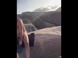 IT WAS SUPPOSED TO BE JUST A BLOWJOB BUT I COULDN'T RESIST AND GOT ​​IT HOT ON THE NUDE BEACH