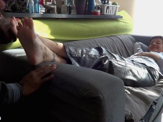 Worshipping Cat Princess Feet Sexii Feet And Face Smothering (Preview)