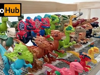  Teen begs you for more... Lego dinosaurs