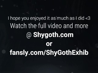 Goth girl Longboards in a loose skirt with no panties