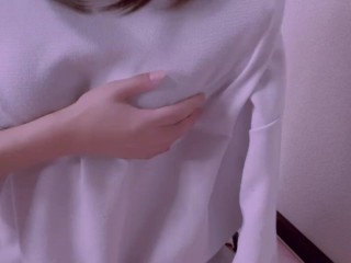 【個撮】素人女子のブラ抜き動画！慣れない撮影に緊張してる様子が可愛い♡Japanese/masturbation/amateur