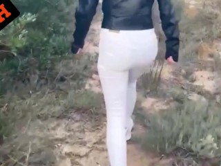 Street Girl Sucks My Cock in a Public Forest Without Shame and Drinks Sperm