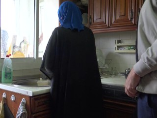 سكس في مستشفى من الطين مع الممرضة HIJAB MAID ANAL DOGGYSTYLE