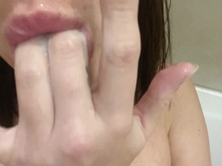 Watch me how I eat and enjoy my pussy cream