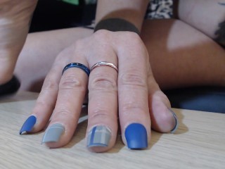 Finger Fetish Fingernail Tapping