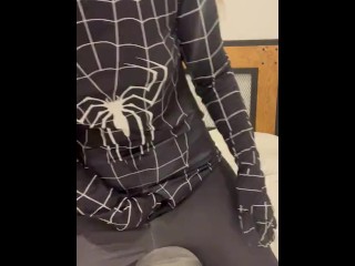 Spider Woman Plays With Her Pussy😈🔥