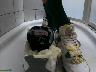 Yoghurt, Nike Jordan 4, Adidas Neo shoes and black nike Socks (Cam2)