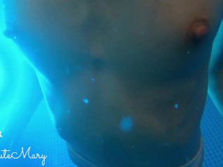 Fucking in the Pool and Underwater - Mega Cumshot 💦