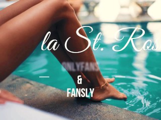 Naked Outdoors in HD - Spreading Pussy and Asshole