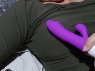 Napa ungol ako sa sarap ng sextoy sa boobs ko, getting horny using sextoy on my boobs