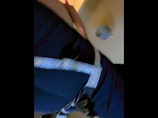 French Pegging - FemDOM Coquette sort le gode ceinture pour une séance de domination