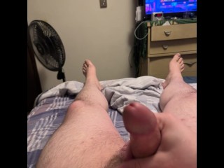 Husky guy masturbates and tries to talk dirty