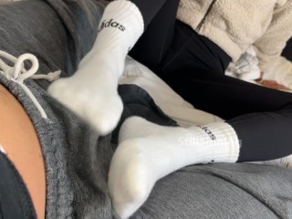 College Babe gives SOCKJOB in SWEATY Adidas 😈