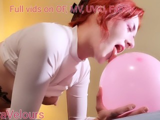 Pleasing myself with a balloon