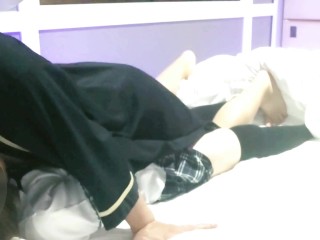 アマチュアセックスビデオ：コスプレ制服で指マン、フェラ、中出しセックス