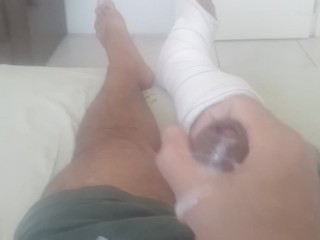 Gozar é bom, engessado é melhor!