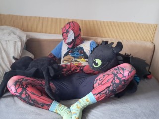 Carnage and another new friend in bed