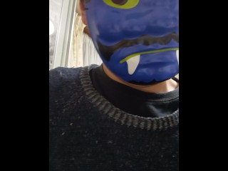 乳首オナに　乳首モミモミ