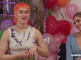 Ersties - Feuchte Dare Ring Orgie mit 5 heißen Ersties Mädels