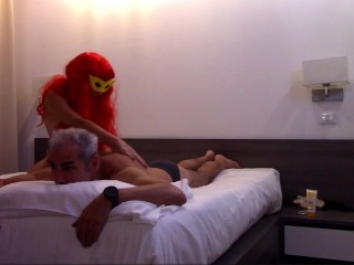 Center relax: Hot commedy