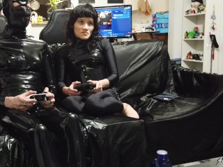 Gaming in Latex and Zentai - Side Of Light