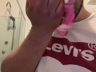 I masturbate smelling my stepmother's used panties and cum on them