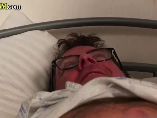Amateur CFNM nurses suck patient cock in hospital 3some