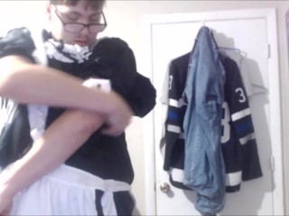 Unboxing and wearing maid outfit (COSPLAY)