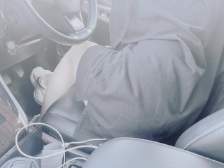 【FART】　Farting in the car