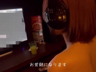 【字幕実況】ネカフェで声を押し殺して乳首イキ エロアニメ見ながらオナニーやばすぎ　素人 喘ぎ声 本気アクメ 変態 ドM パイパン 日本人 ギャル 地雷  Japanese Amateur