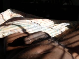 Chakra Skeetz Pleasant Morning Jerkoff. HUGE Cumshot