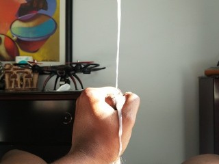 Chakra Skeetz Pleasant Morning Jerkoff. HUGE Cumshot