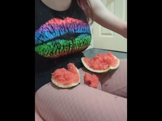 Emo girl crushes a melon between her thighs (messy)