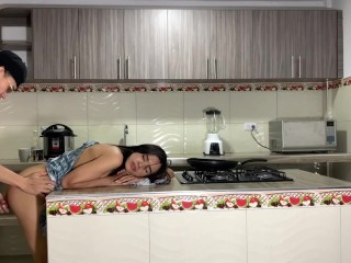 Passionate sex in the kitchen and a lot of cum at the end