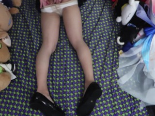 エロ男の娘ストッキング2/(伪娘)床上塞跳蛋色色后入姿势肉丝美脚2/(Femboy)Uniform with nylon feet pantyhose hentai pratice