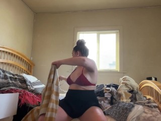 Watch me do laundry in a tiny skirt with g-string [OnlyFans & Slushy @ ErikaKaySensuality]