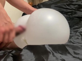 大量に中出しして精子が逆流してきちゃった。射精したのにまた挿れちゃうの！？