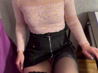 Горячая секретарша ради работы готова на секс с боссом