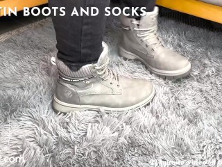 Martin boots footjob and cum on soles